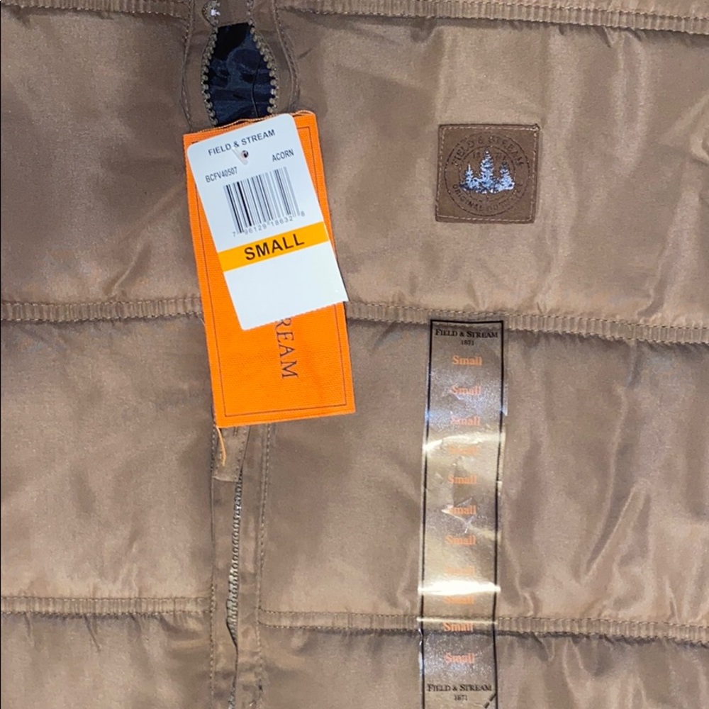 Field & Stream Vest - Picture 2 of 4